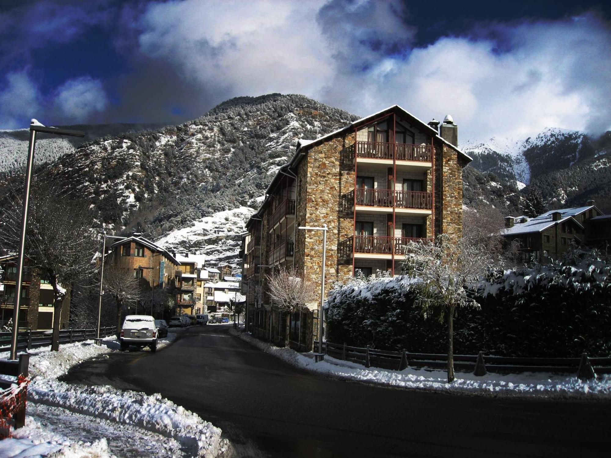 Hotel La Planada Ordino Exterior foto